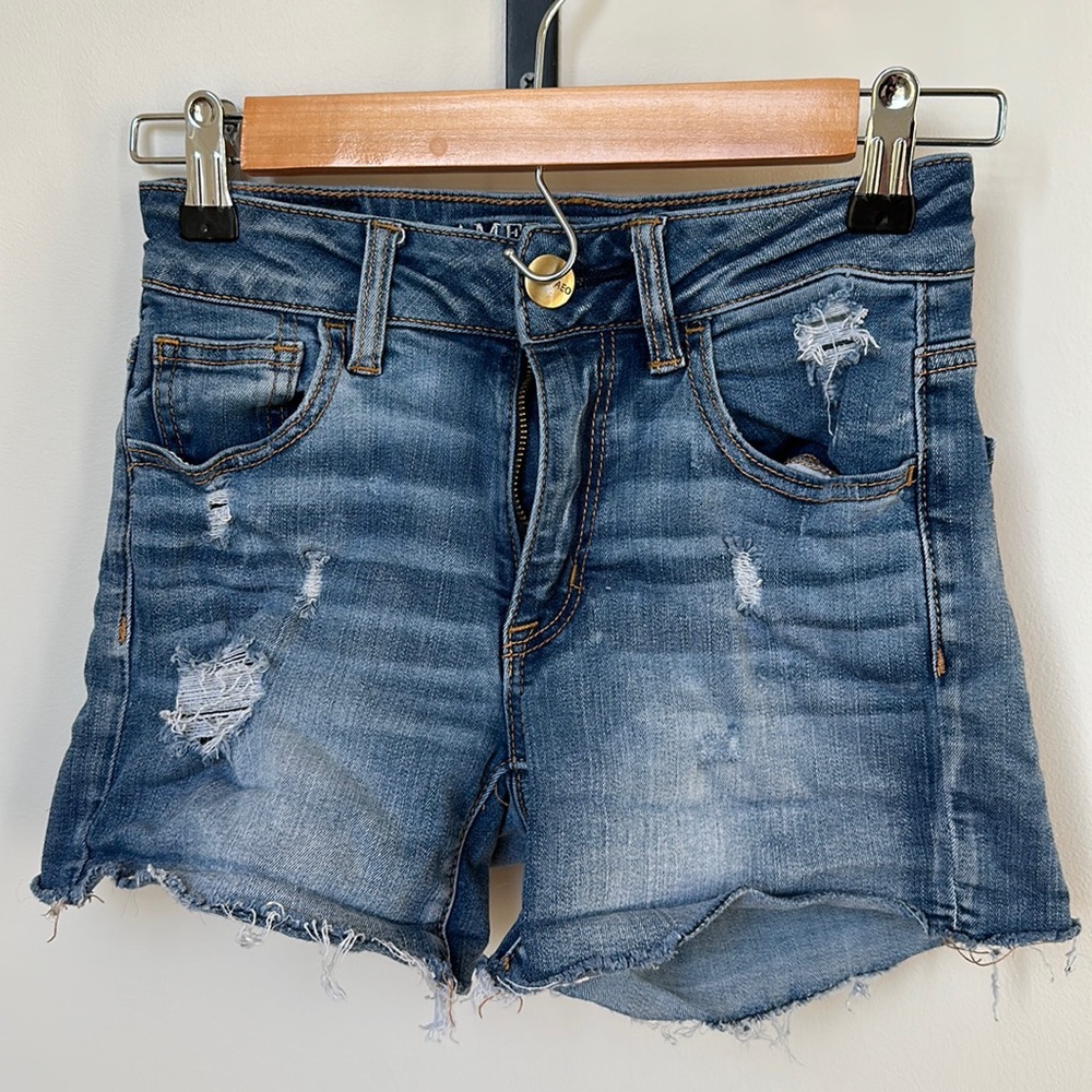 American Eagle hi rise shortie
